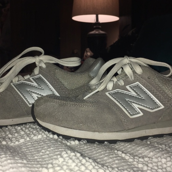 New balance! Grey, size 3.5!! - Picture 2 of 7